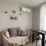 студиа осака Sluneční pobřeží