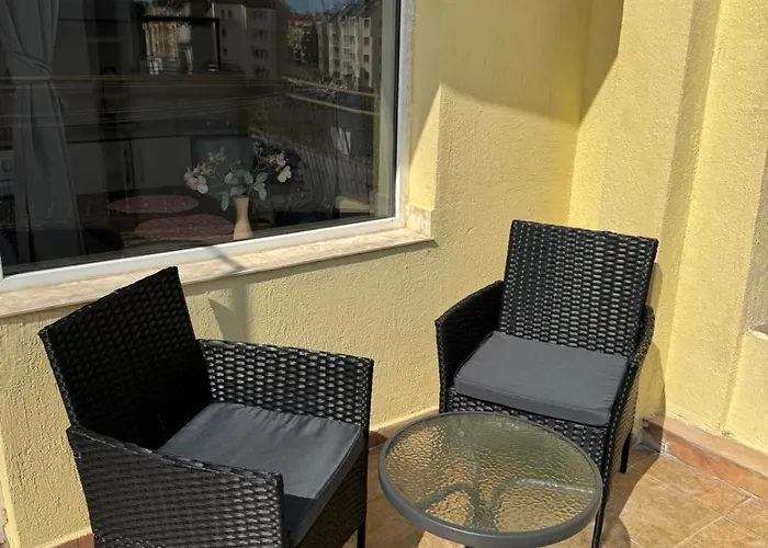 студиа осака Слънчев бряг